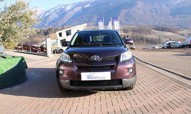 Toyota Urban Cruiser...
