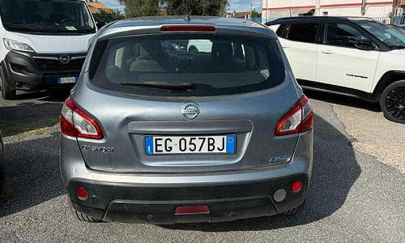 Nissan Qashqai 1.5 *...