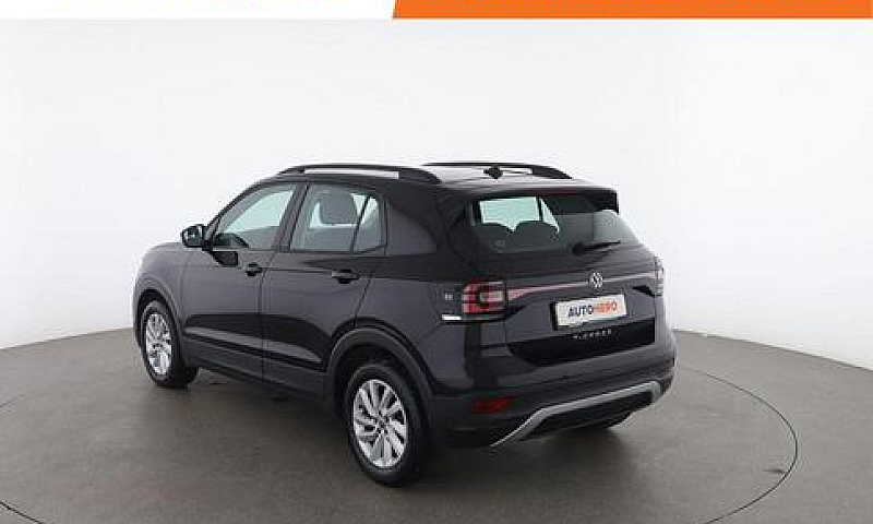 Volkswagen T-Cross U...