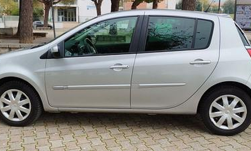 Renault Clio 1.5 Dci...