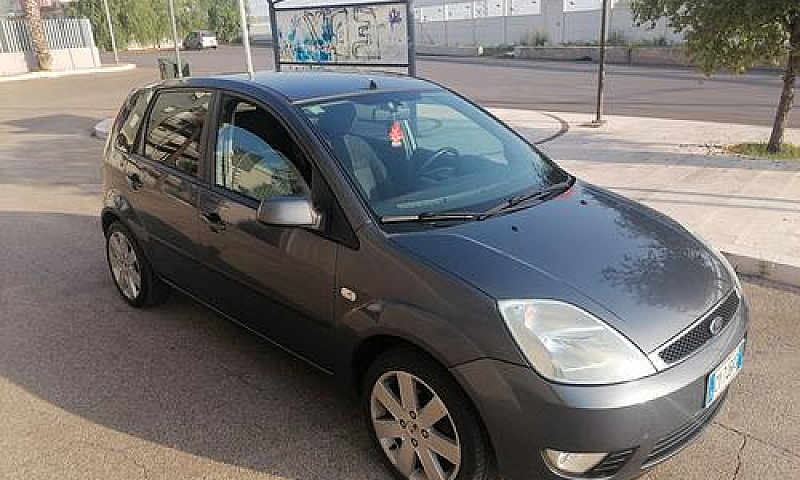 Ford Fiesta 1.4 Tdci...
