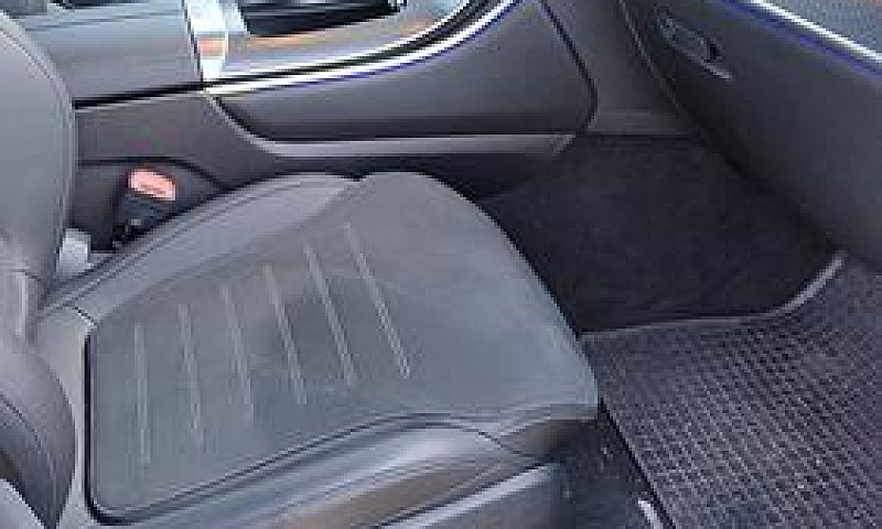 Mercedes Glc200 Amg...