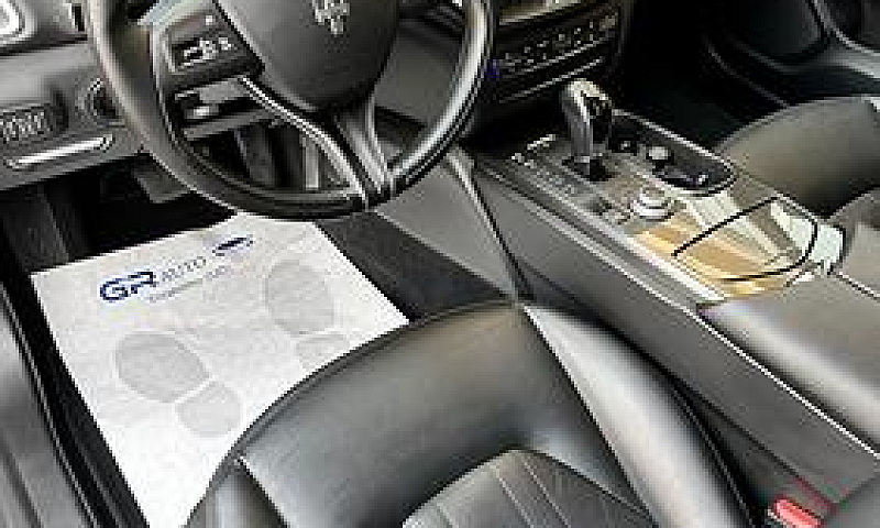 Maserati Ghibli 3.0D...
