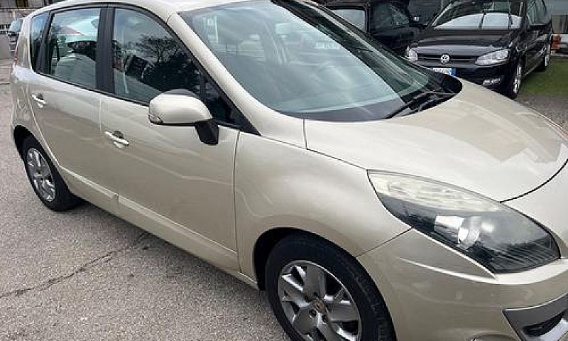 Renault Scenic/1.6Hd...