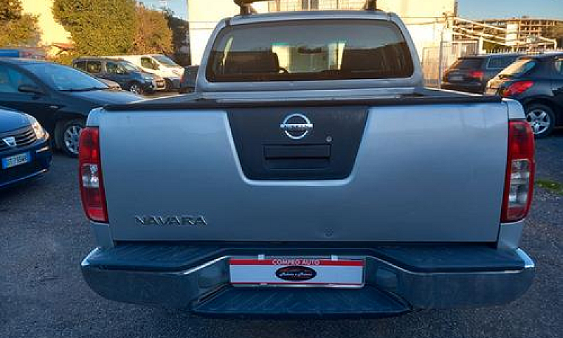 Nissan Navara Doppia...
