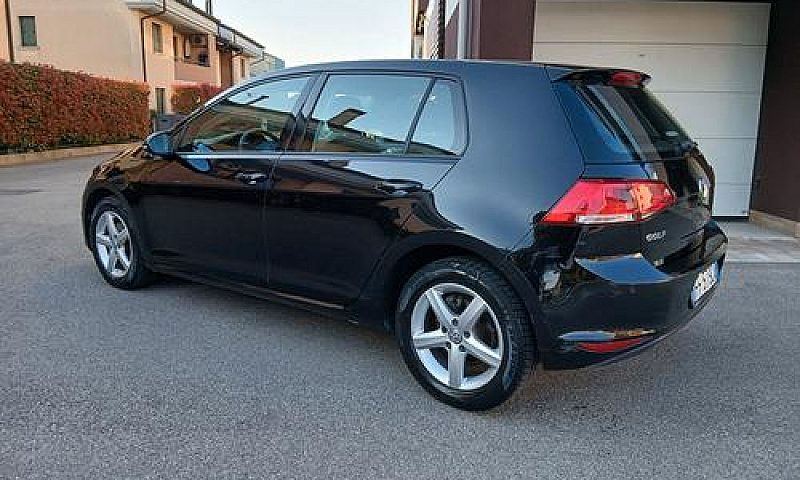Volkswagen Golf 1.2 ...