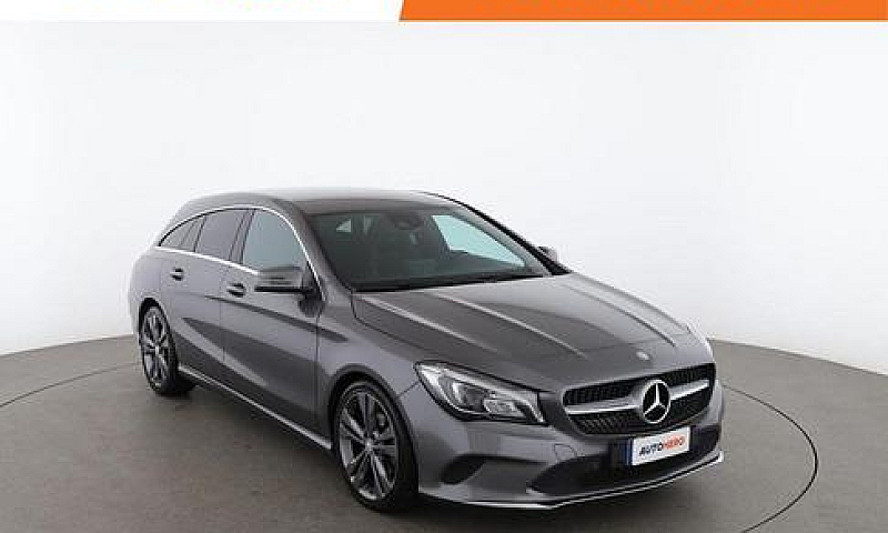 Mercedes-Benz Cla 20...