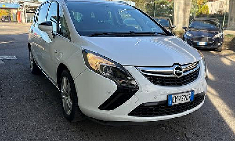 Opel Zafira 2.0 Cdti...