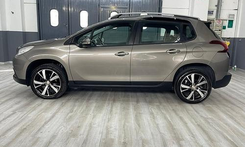 Peugeot 2008 1.2 110...
