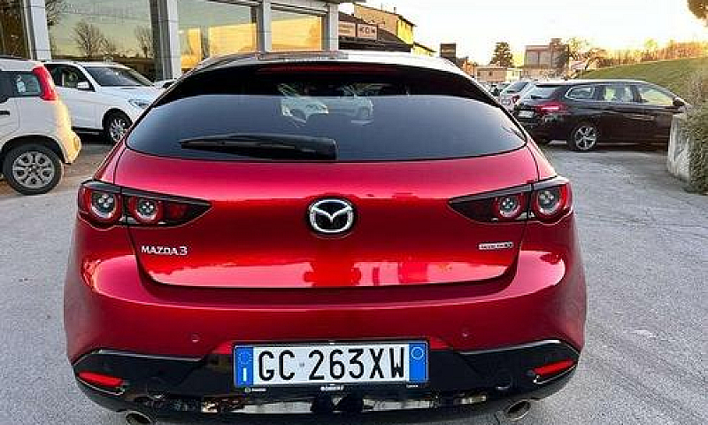 Mazda 3 2.0 M-Hybrid...