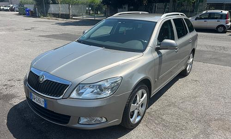 Skoda Octavia Ambiti...