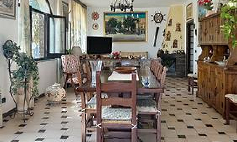 Villa In Agro Di Sor...
