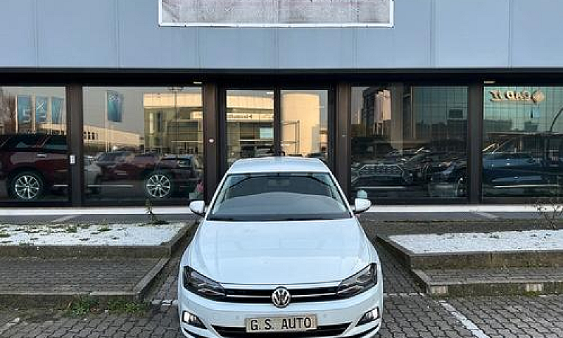 Volkswagen Polo 5P 1...