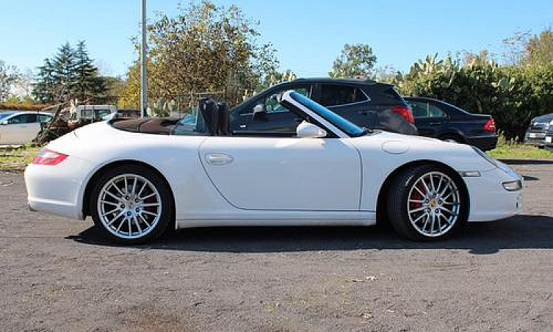 Porsche 911 Carrera ...