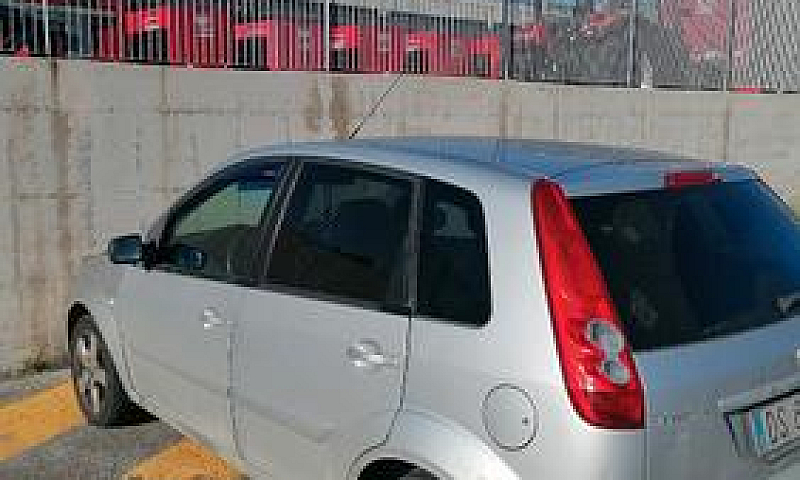 Ford Fiesta 5ª Serie...