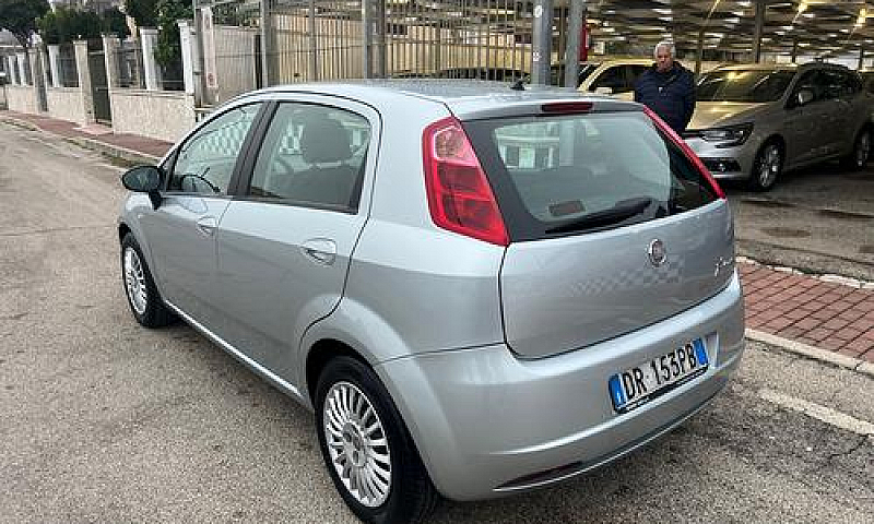 Fiat Grande Punto 1....