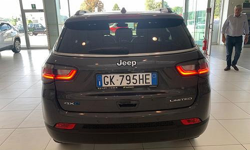 Jeep Compass 1.3 Tur...