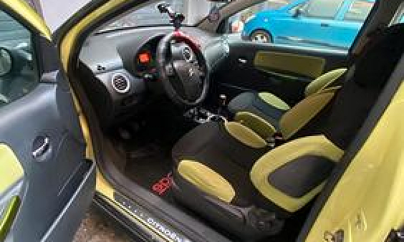 Citroen C2...