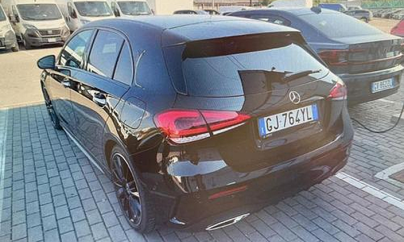 Mercedes-Benz A 200 ...