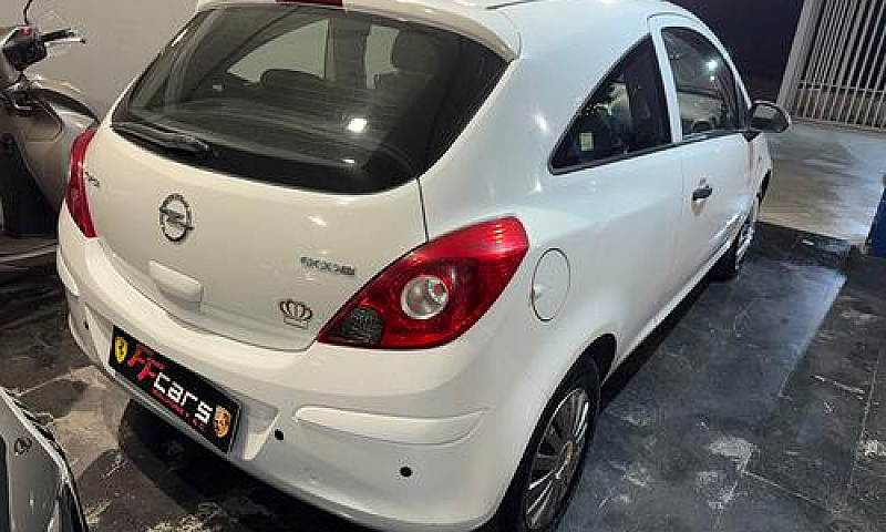 Opel Corsa 1.2 3 Por...