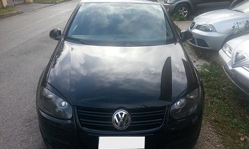 Volkswagen Golf V 2....
