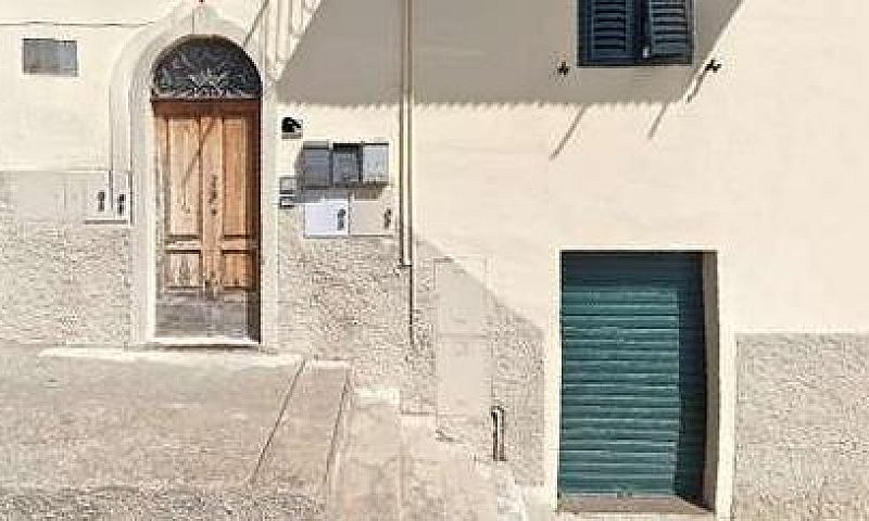 Appartamento A Regge...