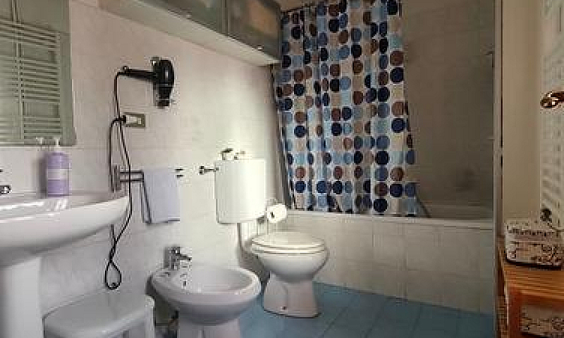 Casa Semindipendente...