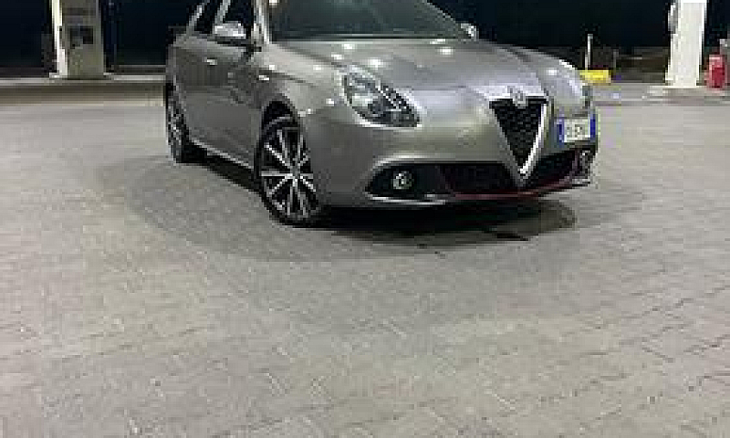 Alfa Romeo Giulietta...