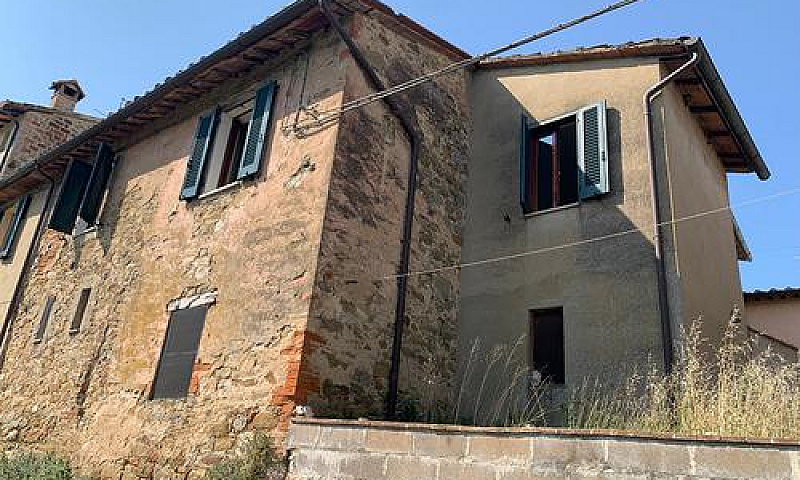 Casa In Pietra Con G...