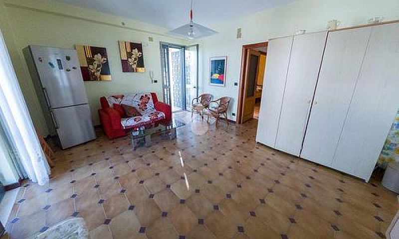 4 Locali A Manfredon...