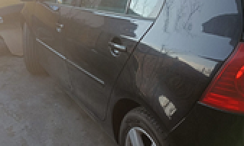 Golf 5 .140 Cv .Dsg...