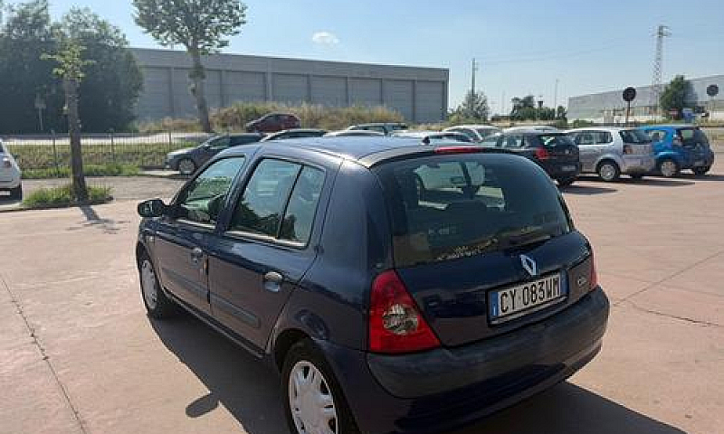Renault Clio 1.2 16V...