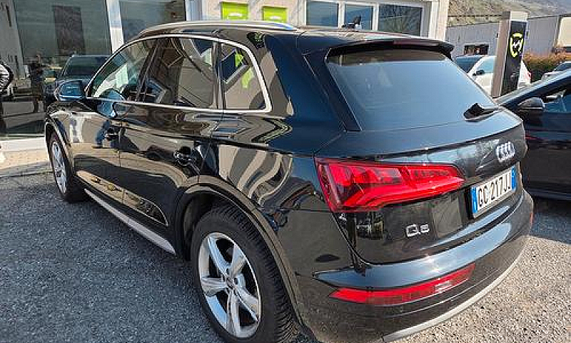 Audi Q5...