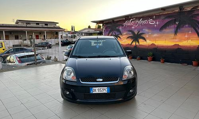 Ford Fiesta 1.4 Tdci...