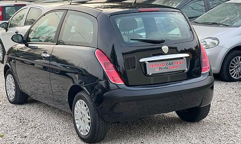 Lancia Ypsilon 1.2 O...