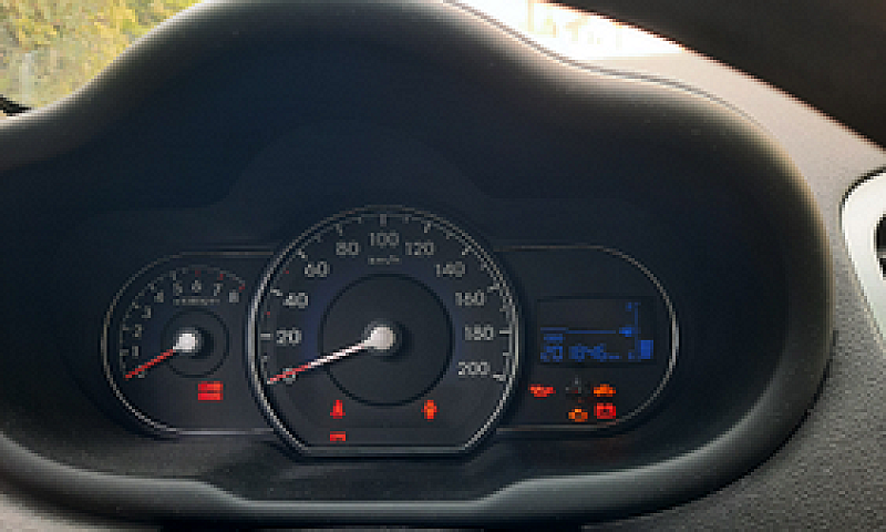 Hyunday I10...