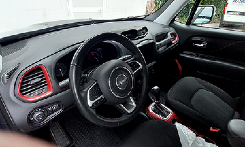 Jeep Renegade 4Xe Tr...