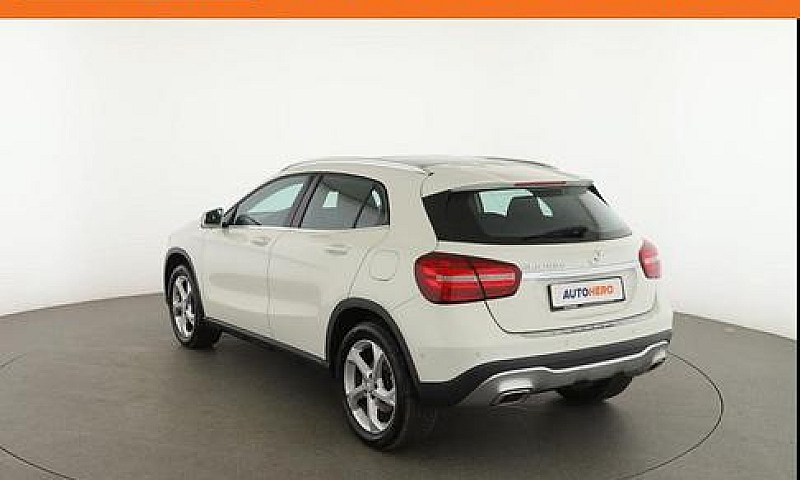 Mercedes-Benz Gla 18...