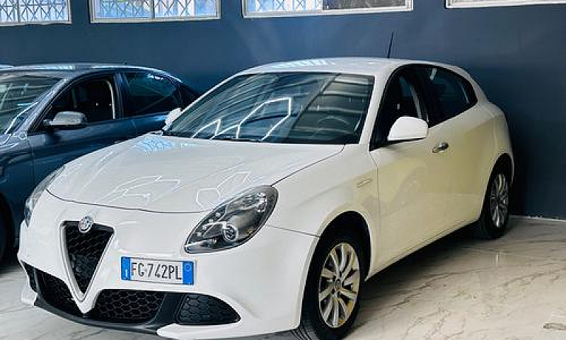 Alfa Romeo Giulietta...