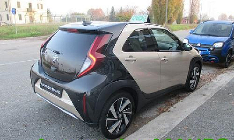 Toyota Aygo X 1.0 Vv...