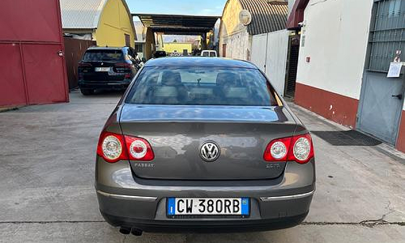 Volkswagen Passat 2....