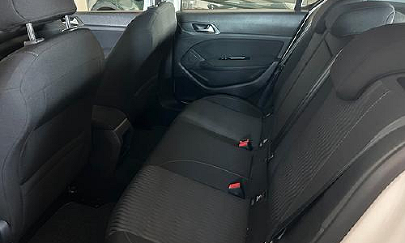 Peugeot 308 1.6 E-Hd...