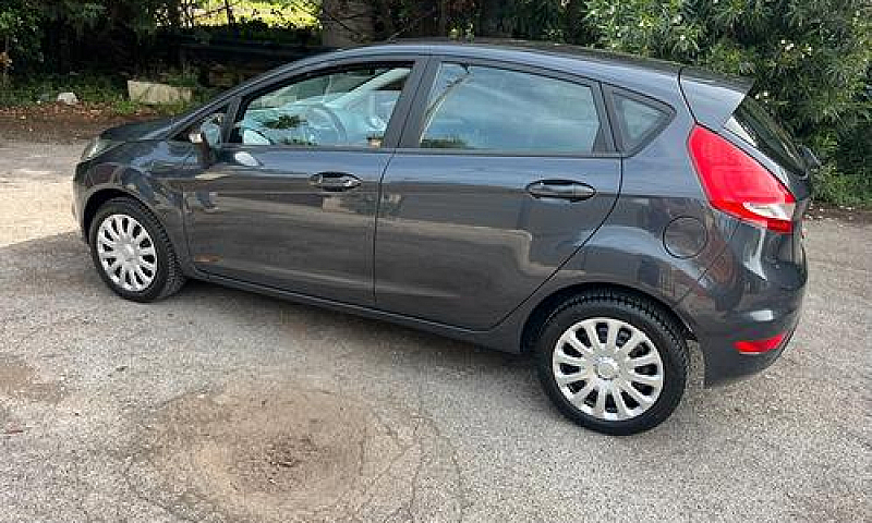 Ford Fiesta Fiesta 1...