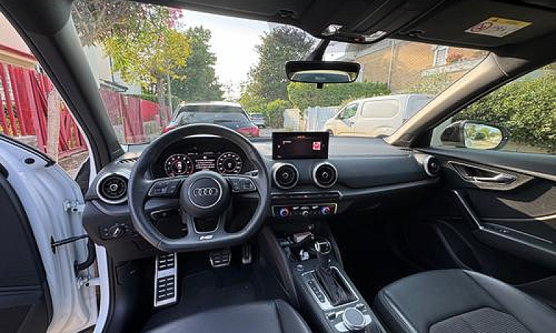 Audi Q2 - 2022...