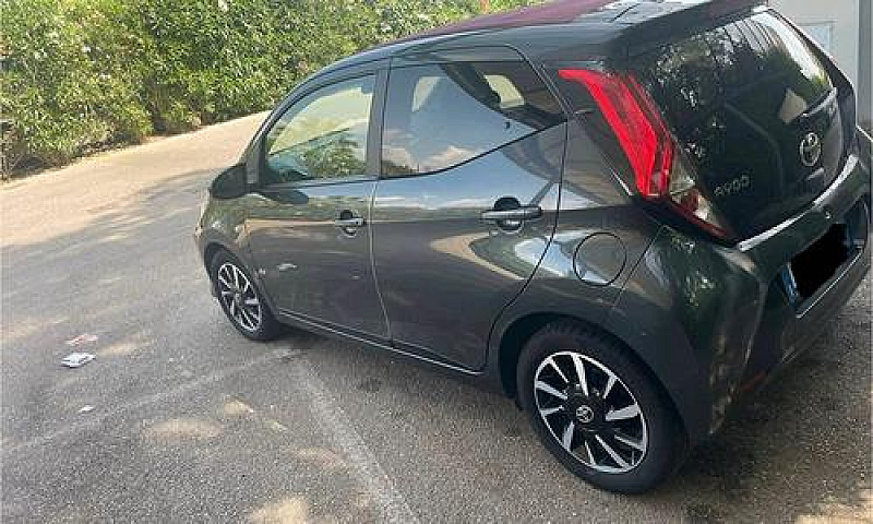 Toyota Aygo (Full Op...