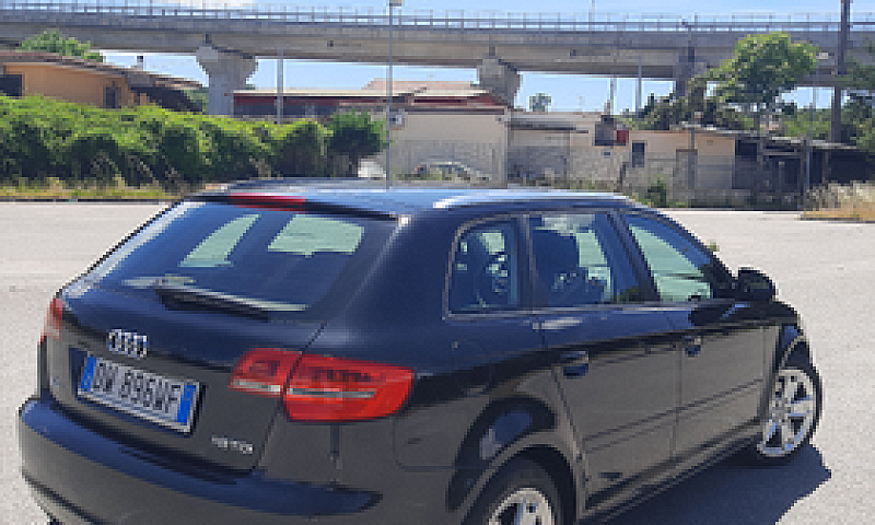 Audi A3 Sportback 1....