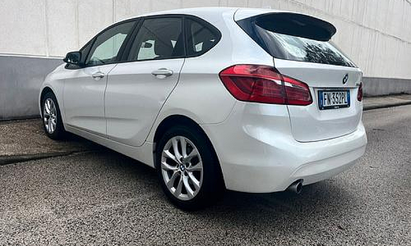 Bmw216D Active Toure...