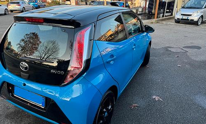 Toyota Aygo 2ª Serie...