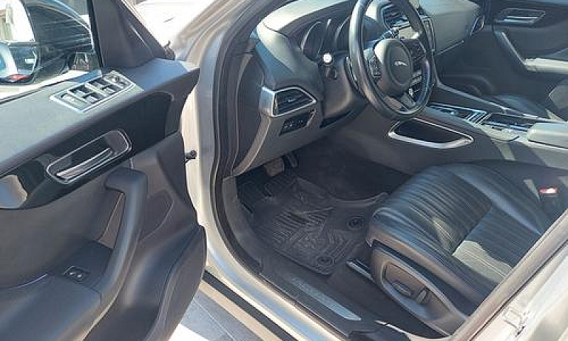 Jaguar F-Pace 2.0 D ...
