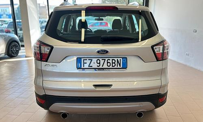 Ford Kuga 1.5 Tdci 1...